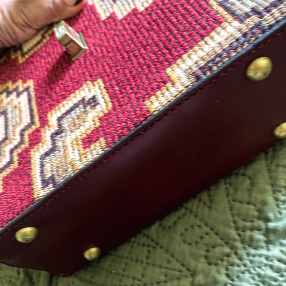 Patricia Nash Tapestry & Leather Crossbody Bag – Boho Box Satchel. NWT - Picture 6 of 6